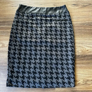 Fenn Wright Manson Womens Pencil Skirt Size 4 Black Houndstooth Career Office
